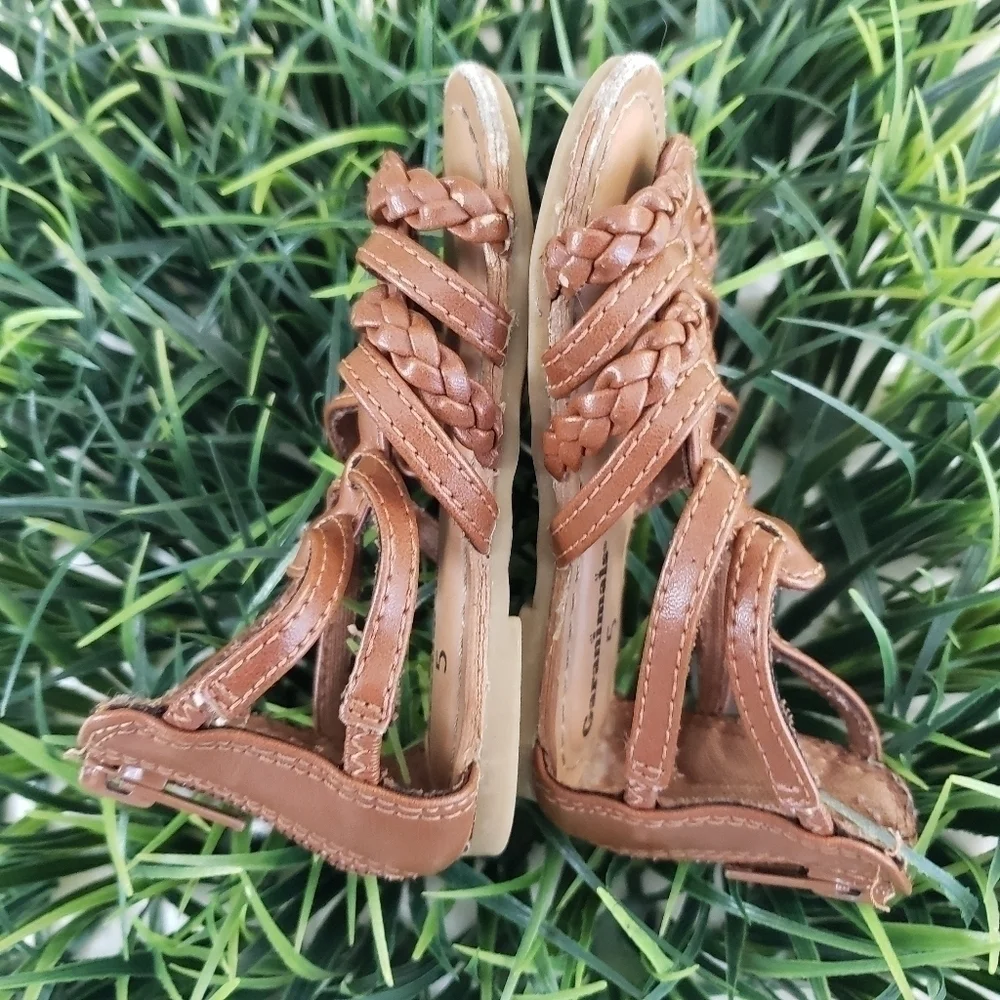 Garanimals Kids Size 5 Tan gladiator sandals
